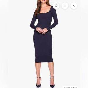 Susana Monaco Navy Long-Sleeve Scoop Neck Midi Dress, S